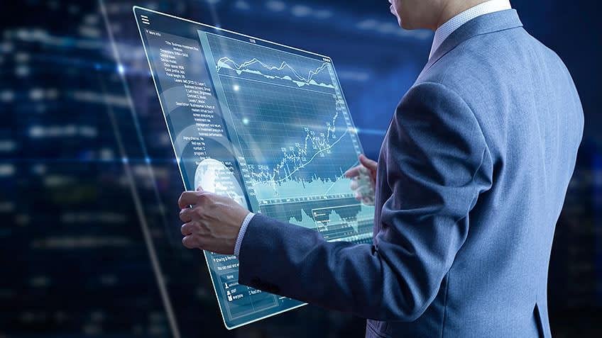 Integrating Data Analysis with Effective Visualization